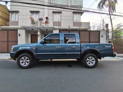 Blue Ford Ranger 2004 for sale in Manual