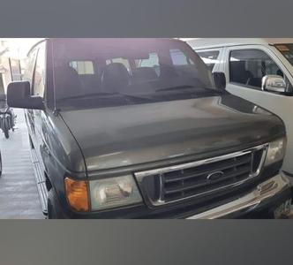 Green Ford E-150 for sale in Quezon