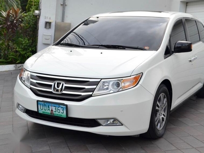 Pearl White Honda Odyssey 2013 for sale in Quezon City