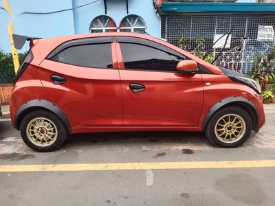 Sell 2015 Hyundai Eon in Pasig