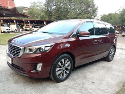 Sell 2016 Kia Grand Carnival in Manila