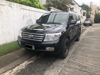 Sell Black Toyota Land Cruiser in Makati