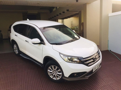 Sell Pearl White 2015 Honda Cr-V in Quezon City