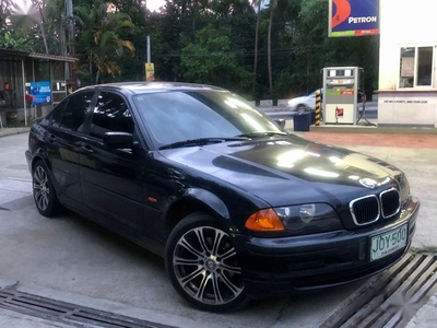 Selling Black BMW 316i 2000 in Lipa