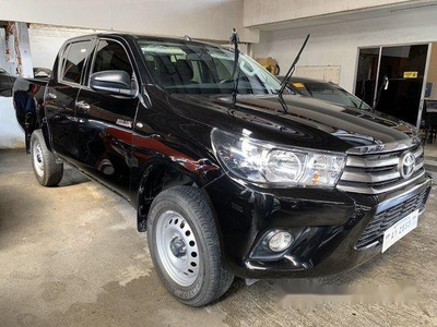 Selling Black Toyota Hilux 2018 Manual Diesel