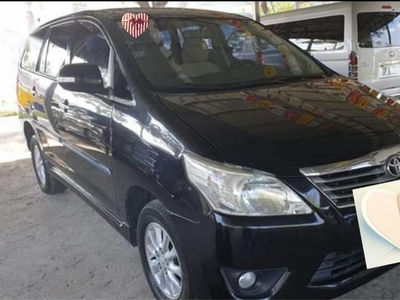 Selling Black Toyota Innova 2014 in Tagaytay