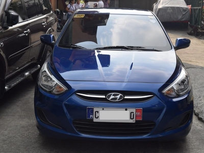 Selling Blue Hyundai Accent 2017 in Quezon City