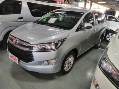 Selling Brightsilver Toyota Innova 2019 in Quezon