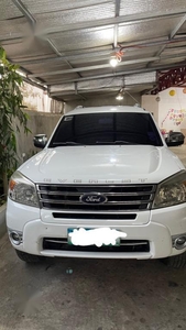Selling Ford Everest 2012