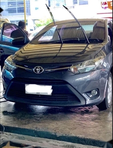 Selling Grey Toyota Vios in Makati