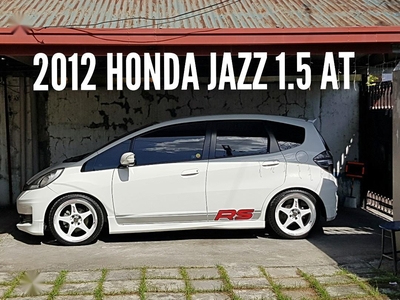Selling Honda Jazz 2012 in Quezon City