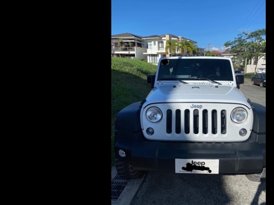 Selling Jeep Wrangler 2018 at 6900 km in Bacoor