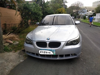 Selling Pearlwhite 5 Series 2004 in Quezon