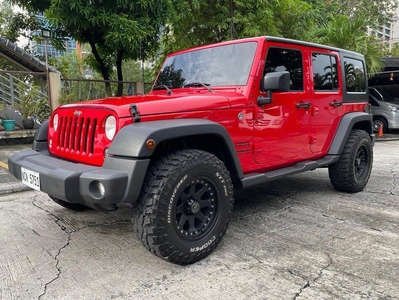 Selling Red Jeep Wrangler Unlimited 2016 in Pasig