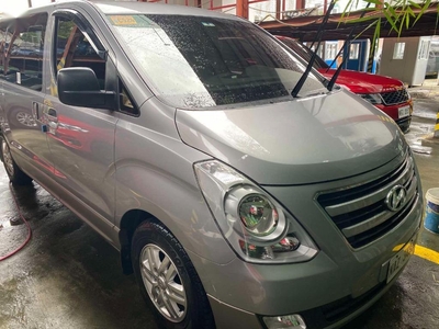 Selling Silver Hyundai Starex 2019 in Quezon City