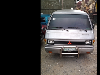 Selling Silver Mitsubishi L300 1992 in Baguio