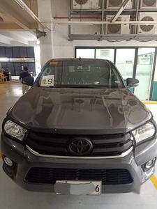 Selling Silver Toyota Hilux 2018 in Quezon