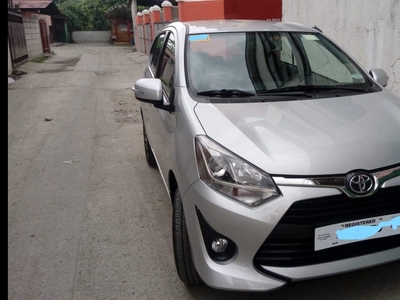 Selling Silver Toyota Wigo 2018 Hatchback at Automatic at 20000 in Bacoor