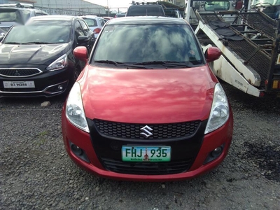 Selling Suzuki Swift 2013 in Cainta