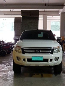 Selling White Ford Ranger 2014 in Mandaluyong