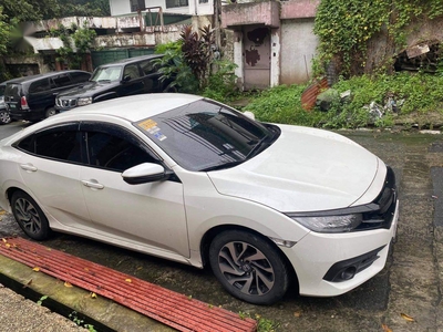 Selling White Honda Civic 2017 in Quezon City
