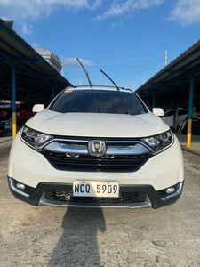 Selling White Honda CR-V 2018 in Pasay
