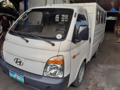 Selling White Hyundai H-100 2010 in Manila
