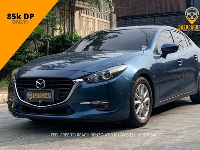Selling White Mazda 3 2018 in Manila