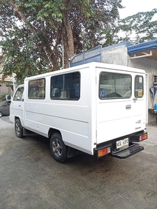 Selling White Mitsubishi L300 2016 in Quezon