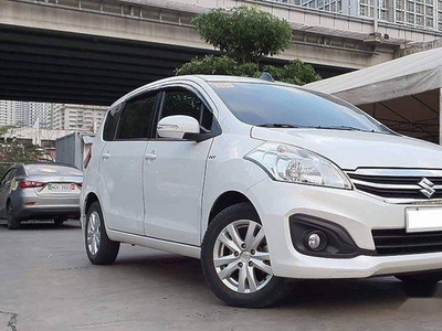 Selling White Suzuki Ertiga 2018 in Makati