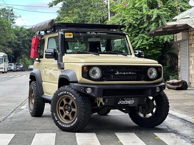 Selling White Suzuki Jimny 2023 in Manila