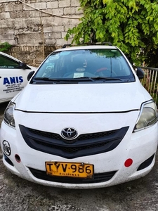 Selling White Toyota Vios 2010 in Manila