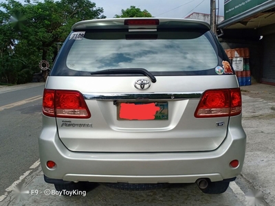 Silver Toyota Fortuner 2006 for sale in Cainta