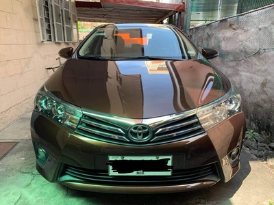 Toyota Corolla Altis 1.8 G Manual 2014