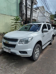 White Chevrolet Trailblazer 2016 for sale in Quezon