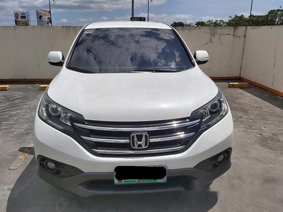 White Honda Cr-V 2013 at 71400 km for sale