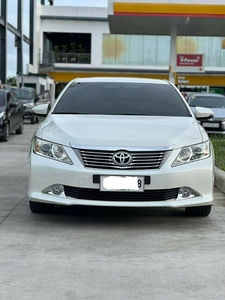 White Toyota Camry 2015 for sale in
