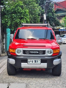 White Toyota Fj Cruiser 2015 for sale in Manila