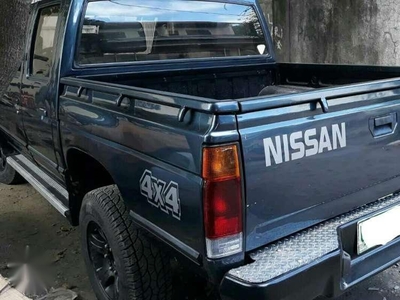 1995 Nissan Pathfinder 4x4 MT Blue For Sale