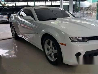 Almost Brand New 2015 Chevrolet Camaro LT V6