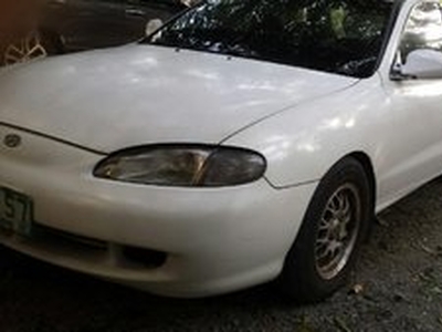 Hyundai Elantra 1997, Manual - Dao