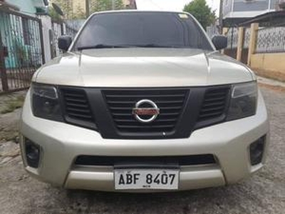 Nissan Navara 2015, Automatic - Sablan