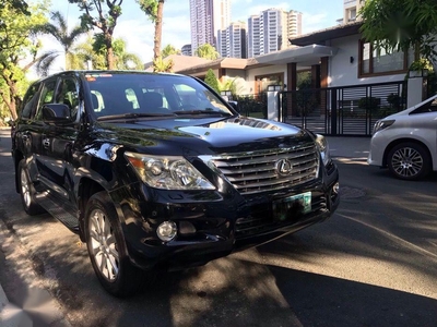 Sell 2nd Hand 2010 Lexus Lx 570 at 85000 km in Manila
