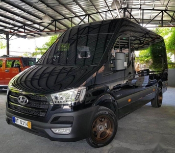 Sell 2nd Hand 2017 Hyundai H350 Manual Diesel at 6000 km in Quezon City