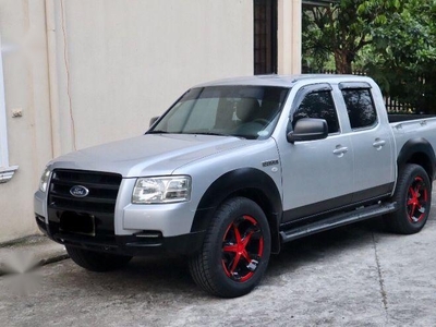 Selling 2nd Hand Ford Ranger 2009 in Lipa