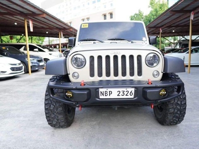Selling Beige Jeep Wrangler 2018 in Pasig