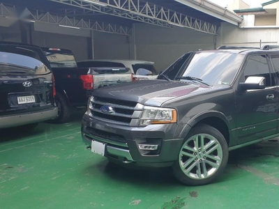 Selling Black Ford Expedition 2016 in San Mateo