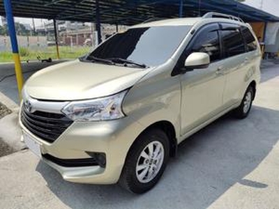 Toyota Avanza 2016 - Quezon City