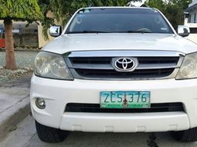 Toyota Fortuner 2006, Automatic, 2.5 litres - Lucena City
