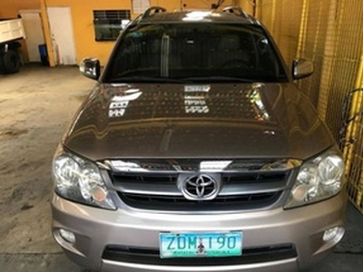 Toyota Fortuner 2006, Automatic - Abucay